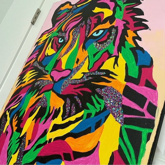 🎉🌈 ORIGINAL ACRYLIC PAINTING 24”x30”Rainbow Glitter Tiger w Sunset Background - Picture 3 of 6